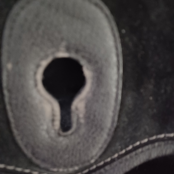 Nanette Lampore Vintage Suede and Leather with a boho feel - Picture 8 of 9